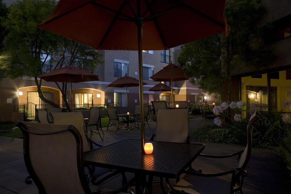 Doubletree Suites By Hilton Hotel Sacramento - Ранчо Кордова Ресторан фото